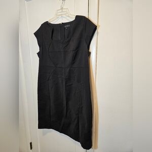 NWT Eloquii black cap sleeve dress